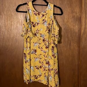 Floral dress - size small